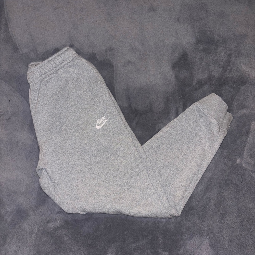 Nike Men’s Gray Joggers